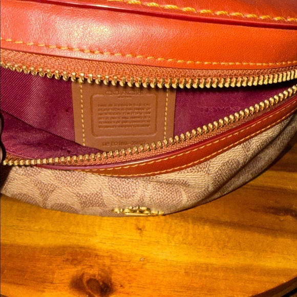 Coach Signature Fanny 39937 Tan Rust/Gold Belt Leather Pack Bag - Picture 10 of 11
